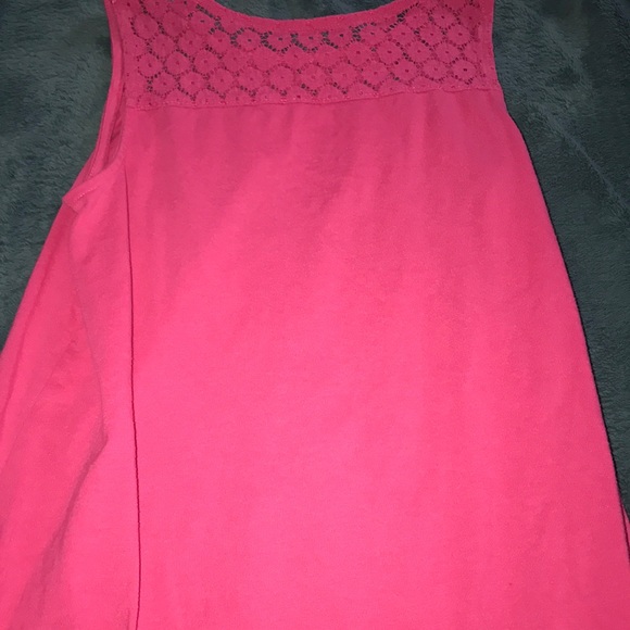 A girls tank top - Picture 2 of 2